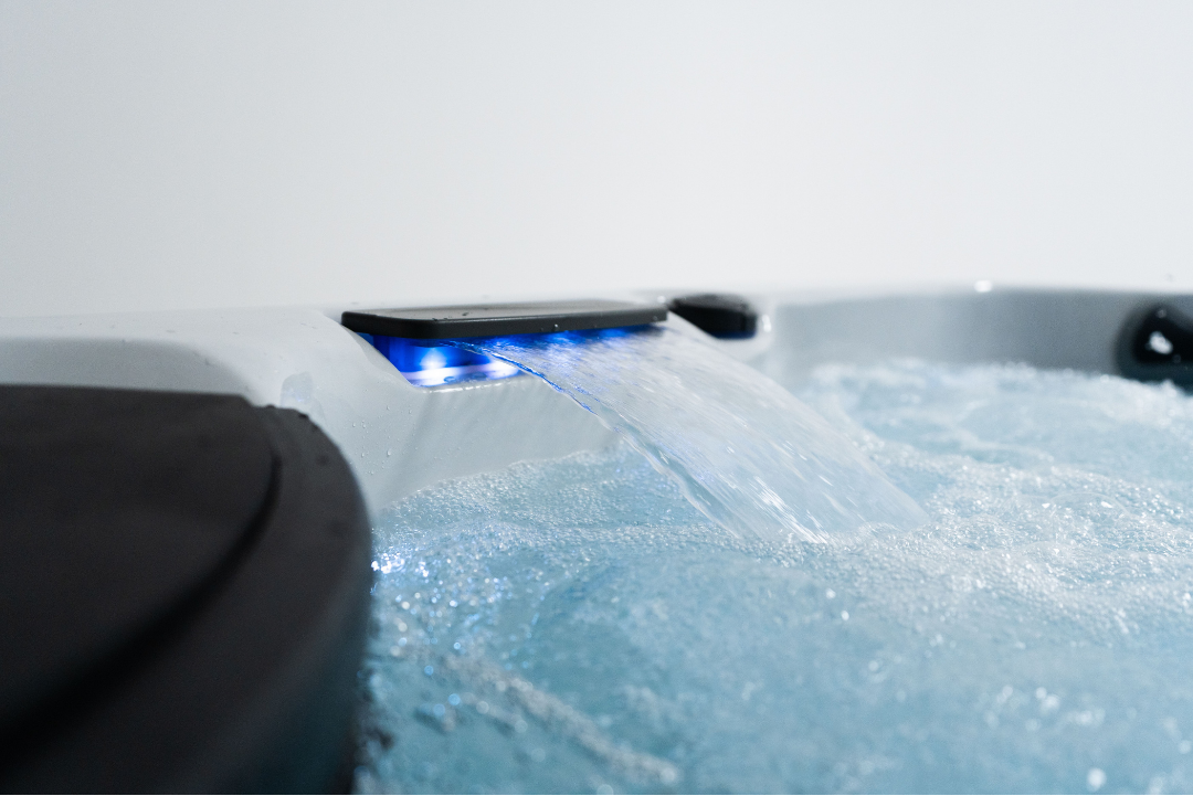 Relax 9 Hot Tub