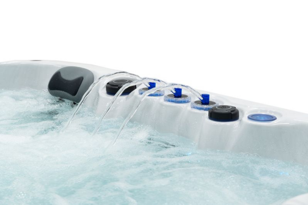 Relax 9 Hot Tub