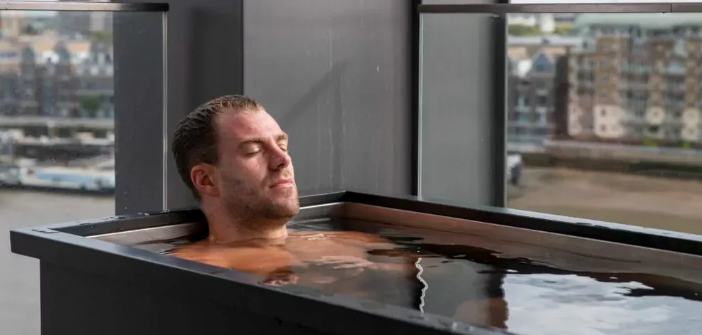 The Benefit of Cold Water Therapy: Unlocking the Healing Powers of Ice Baths