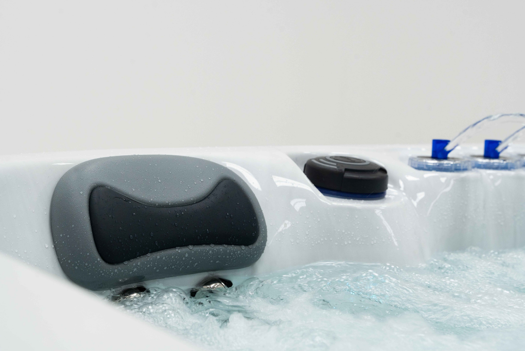 Relax 1 Hot Tub
